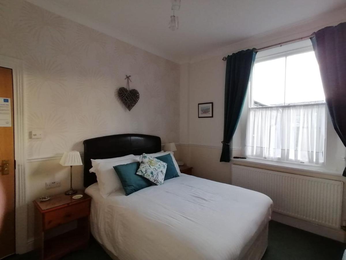 Amble House Bed and Breakfast Keswick  Esterno foto